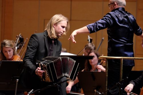 Drabbad av Piazzolla och Pettersson (recension)